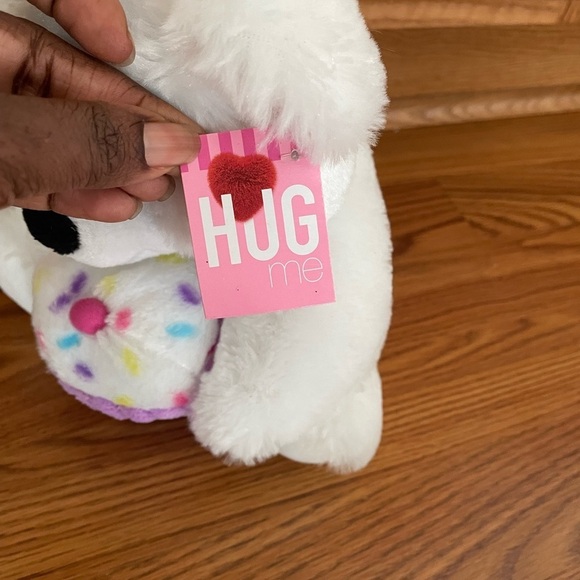 Kellytoy White Plush Bear Holding a multicolored cupcake NWT - Picture 8 of 9